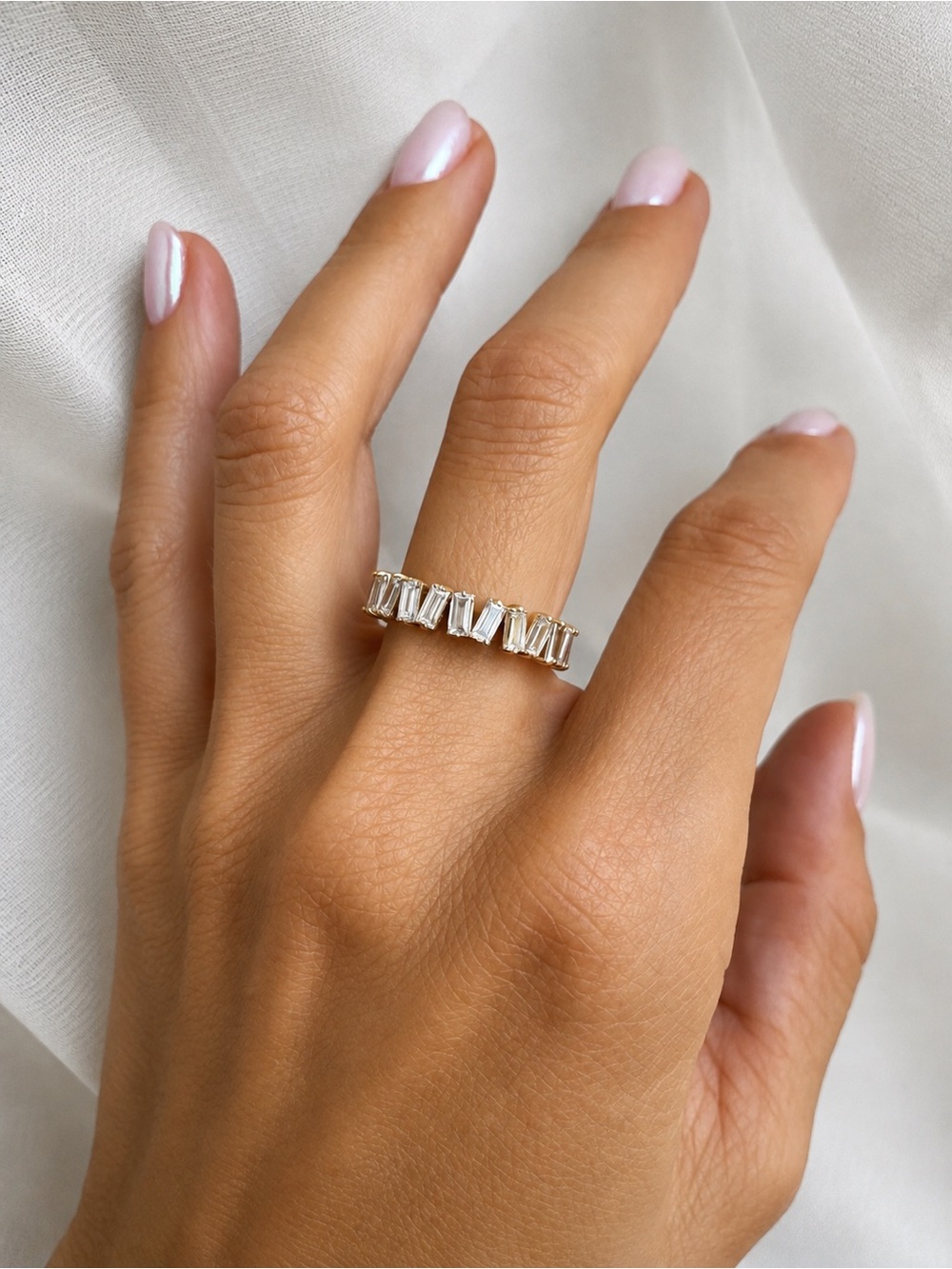 14k Solid Gold ZigZag Baguette lab Diamond Eternity Band Ring - Modern Sparkle